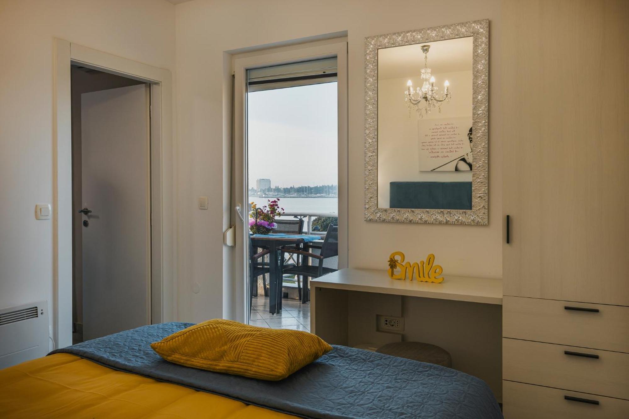 Apartamento Bluemarine Umag Exterior foto