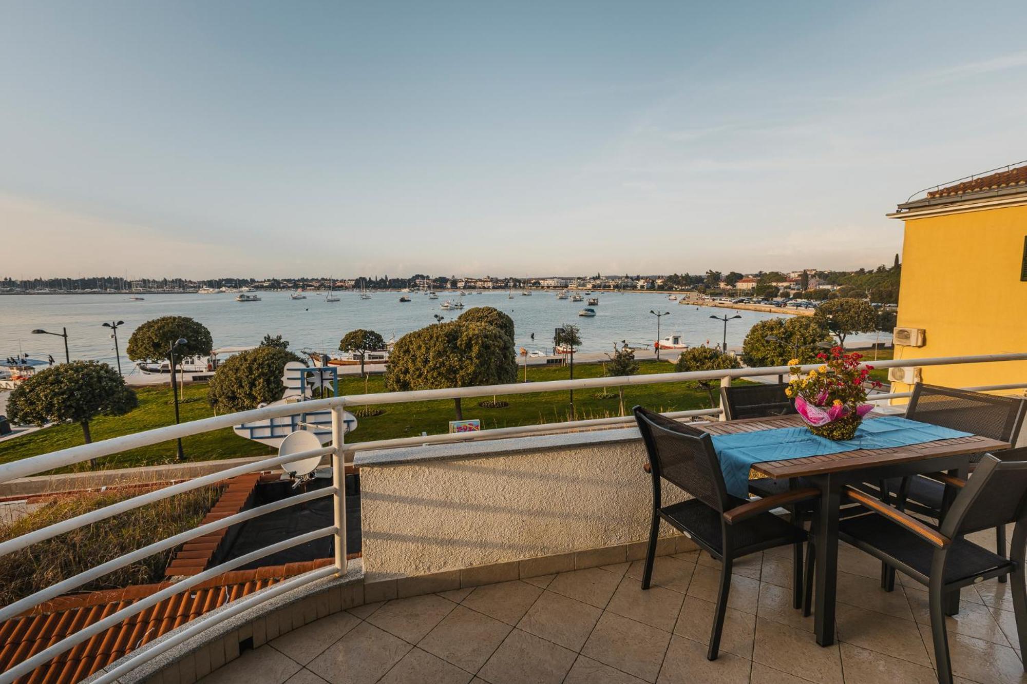 Apartamento Bluemarine Umag Exterior foto