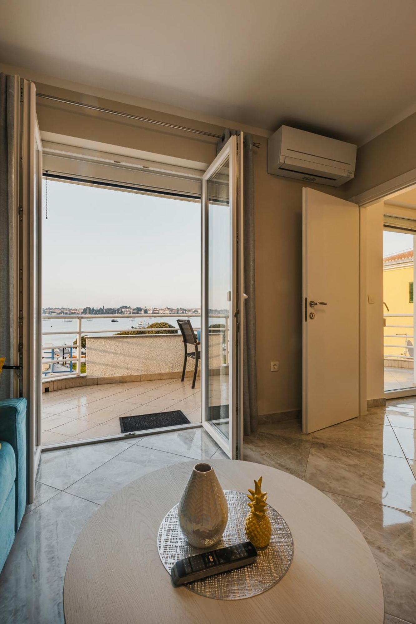 Apartamento Bluemarine Umag Exterior foto
