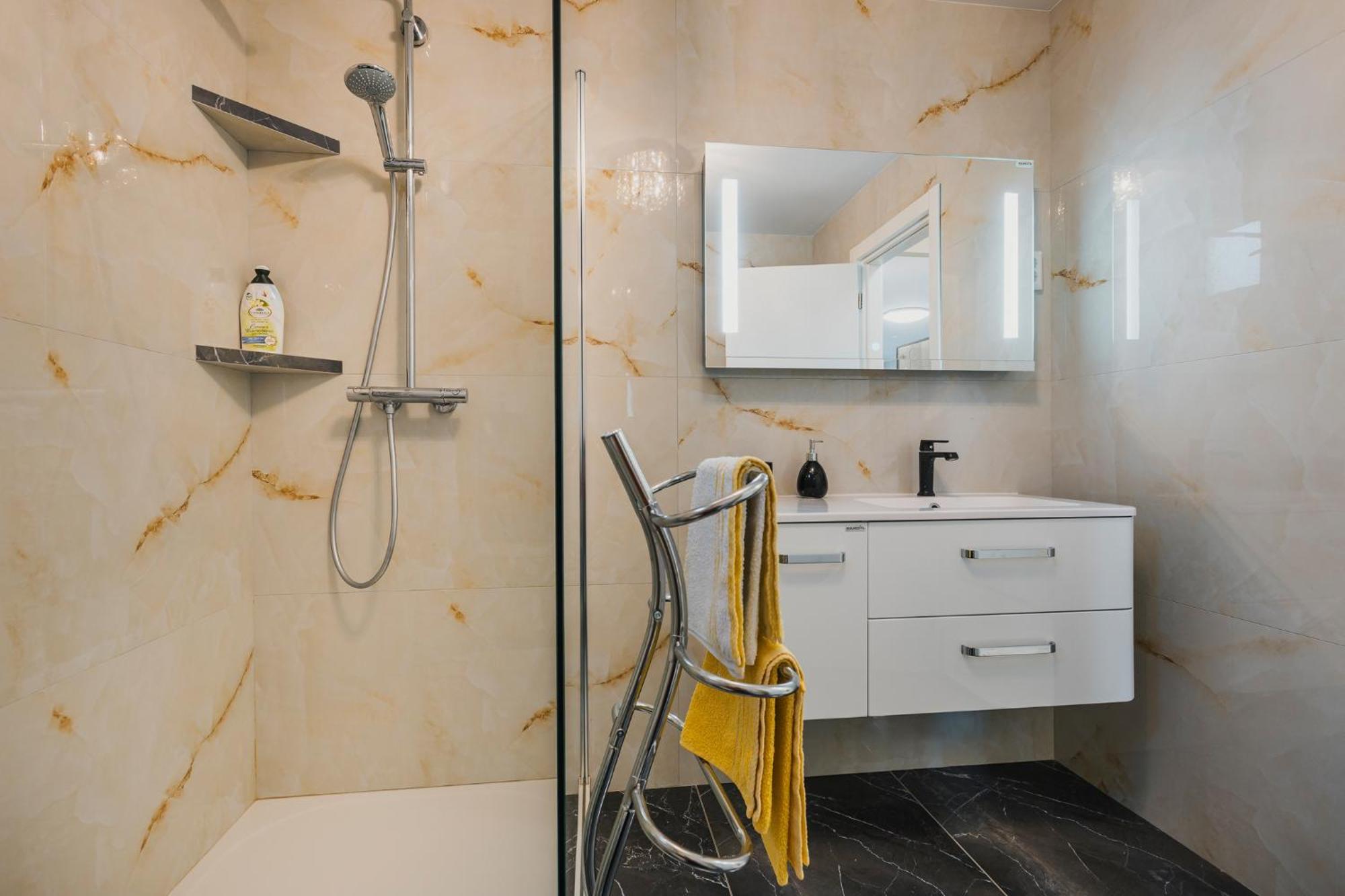 Apartamento Bluemarine Umag Exterior foto